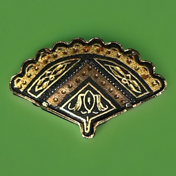 Jewelry - Vintage Damascene Type Patterned Fan Brooch or Lapel Pin